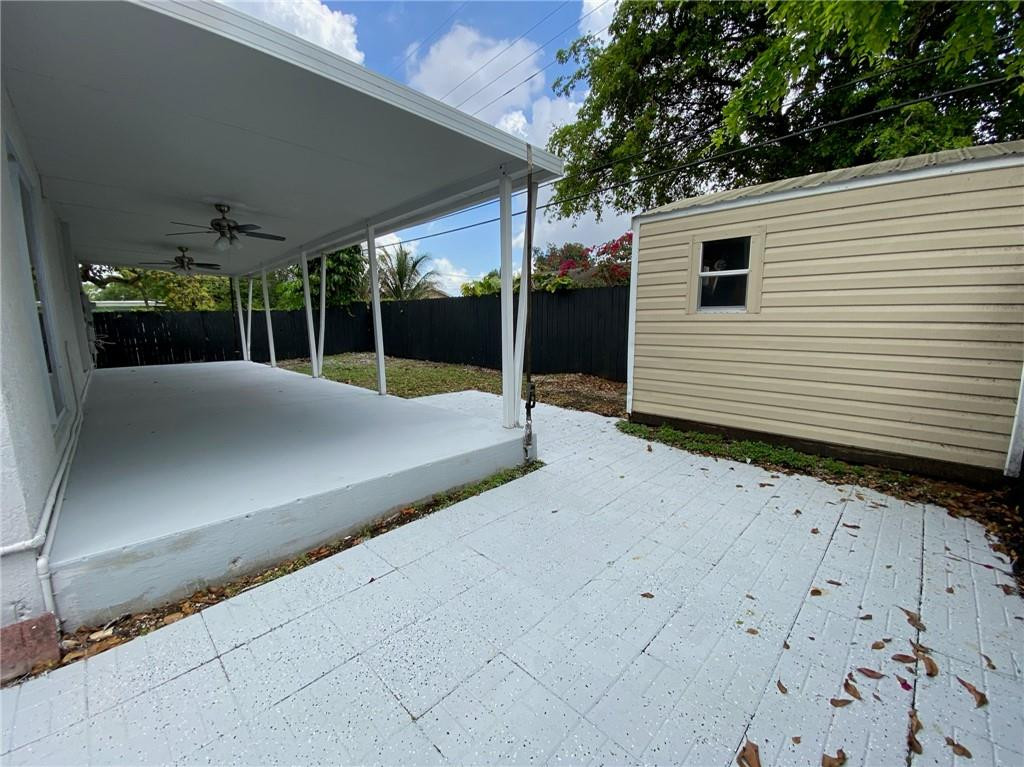 4276 Southwest 56th Avenue Davie, FL 33314 - Photo 22 of 23 Photo 22