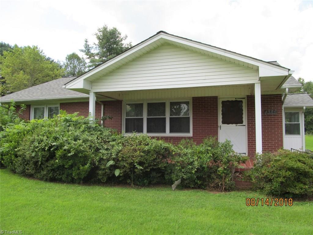 1385 North Franklin Road Mount Airy, NC 27030 - Photo 2 of 30 Gallery Image 2