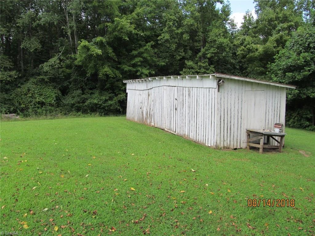 1385 North Franklin Road Mount Airy, NC 27030 - Photo 16 of 30 Gallery Image 16