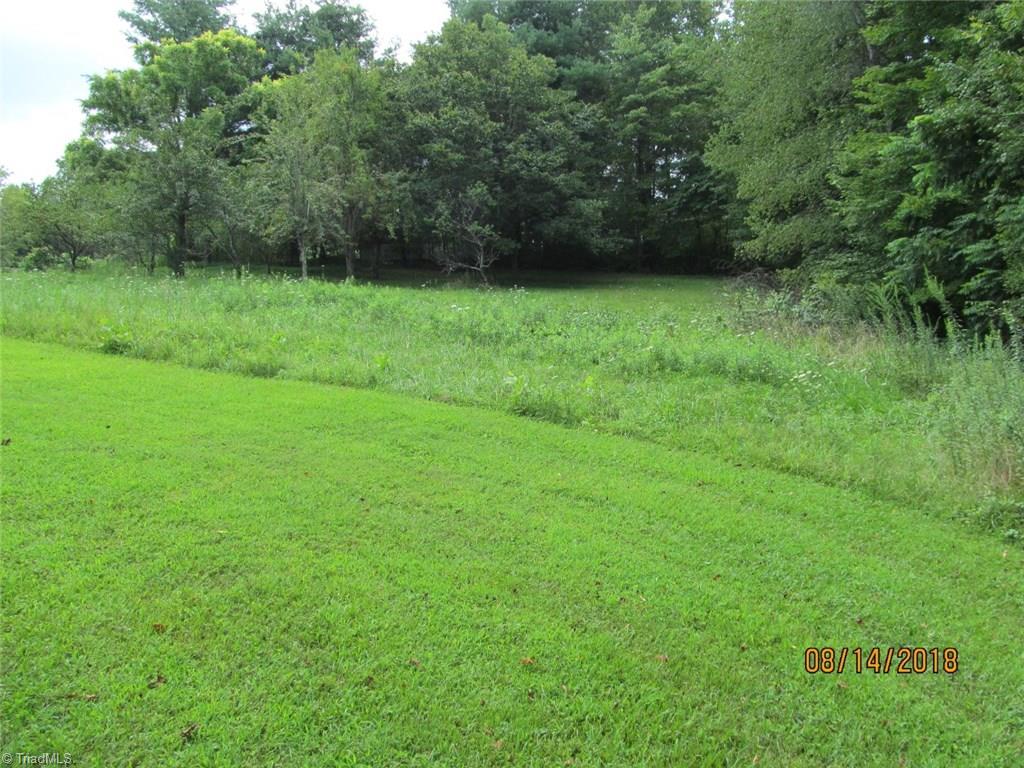 1385 North Franklin Road Mount Airy, NC 27030 - Photo 18 of 30 Gallery Image 18