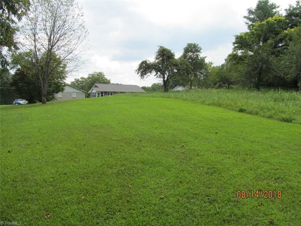 1385 North Franklin Road Mount Airy, NC 27030 - Photo 19 of 30 Gallery Image 19