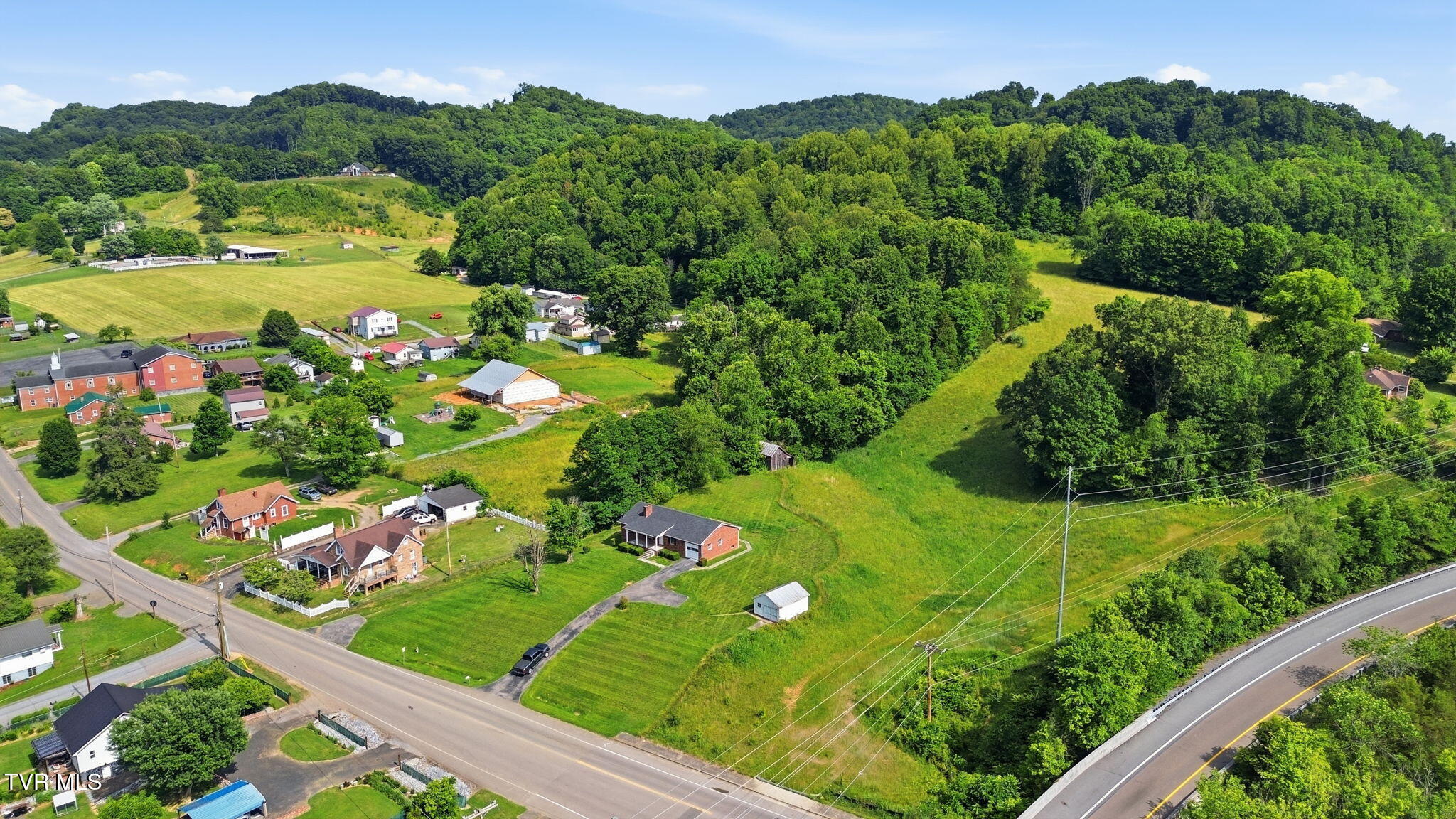 122 East Carters Valley Road Kingsport, TN 37665 - Photo 40 of 45 41-web-or-mls-DJI_0585