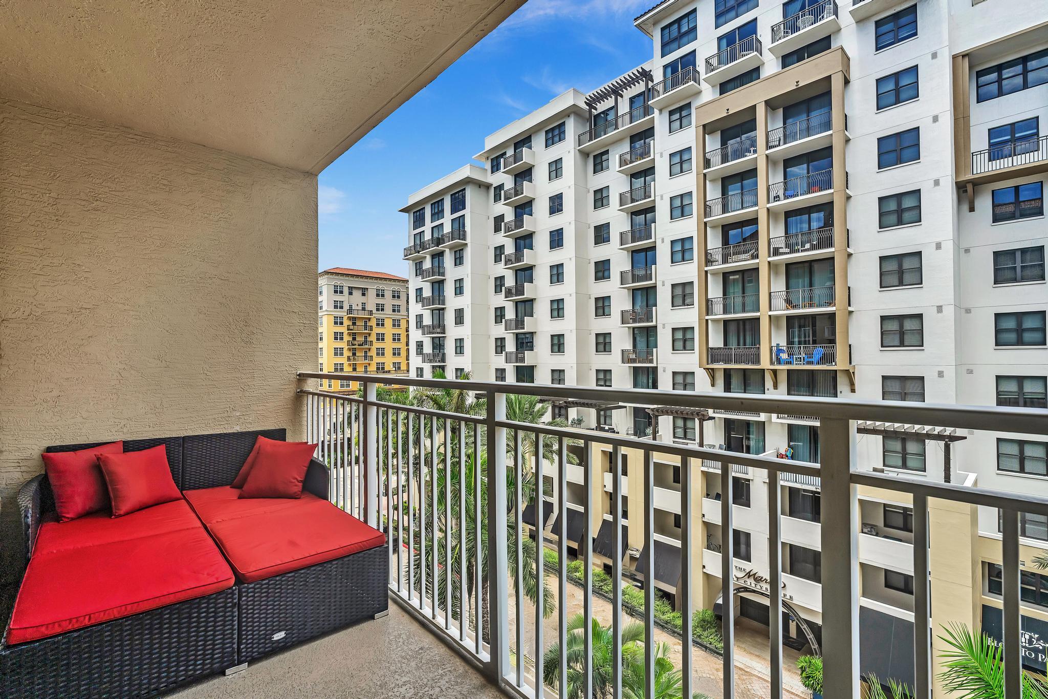 99 Southeast Mizner Boulevard, Unit 637 Boca Raton, FL 33432 - Photo 21 of 58 FPP00136