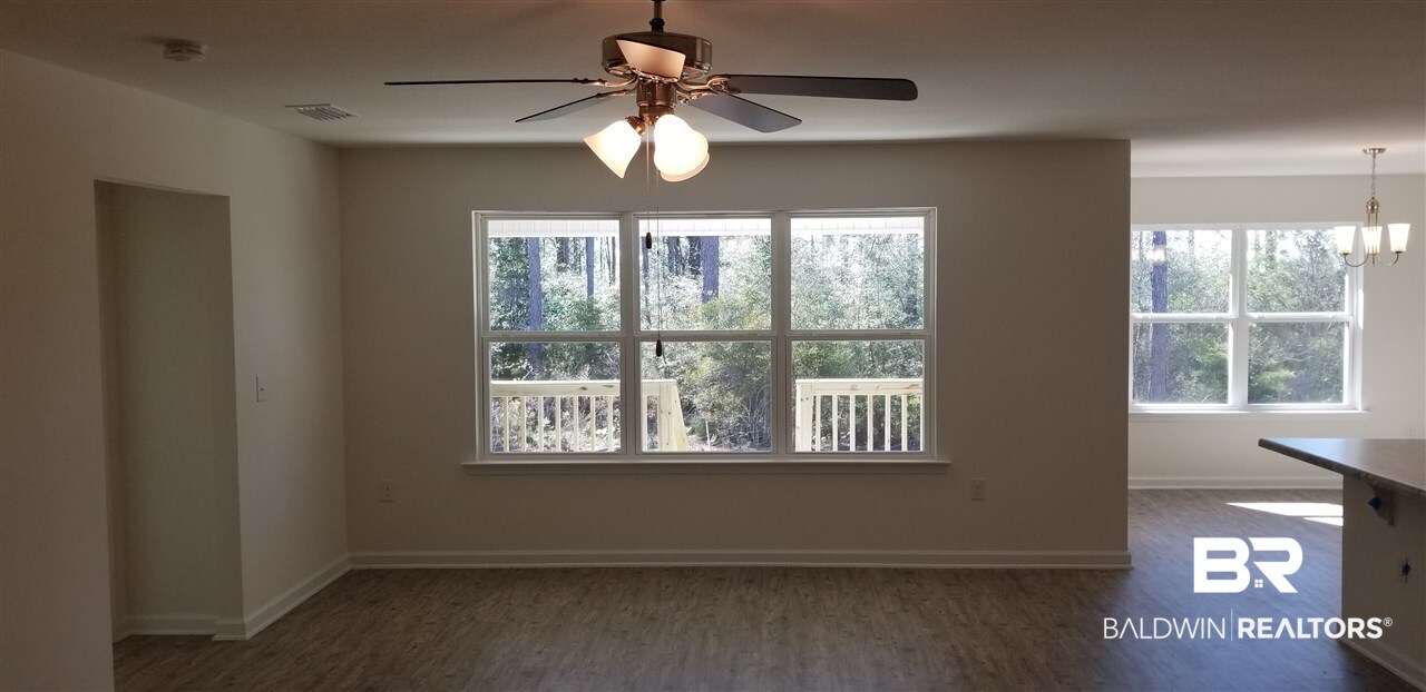10274 Shetland Drive Daphne, AL 36527 - Photo 2 of 11