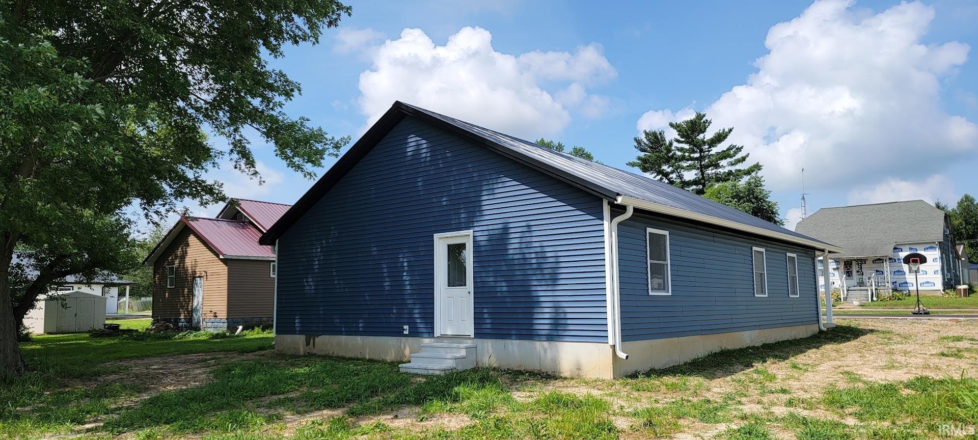 705 Indiana Street Bicknell, IN 47512 - Photo 17 of 18