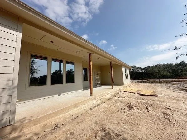$599,990 | Undisclosed Address, Rockport, TX 78382