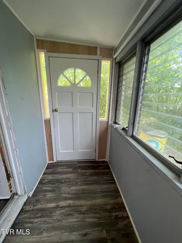 $143,500 | 620 Gilley Avenue East, Big Stone Gap, VA 24219