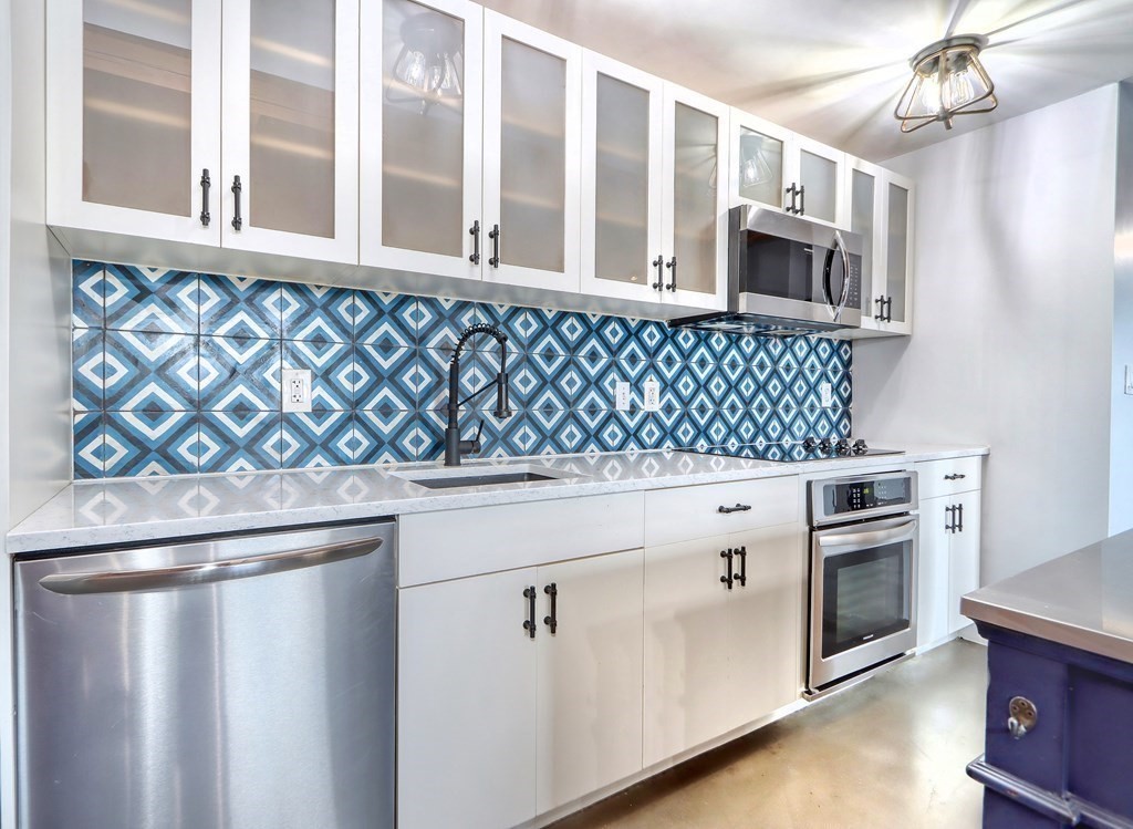 90 Wareham Street, Unit 405 Boston, MA 02118 - Photo 13 of 22