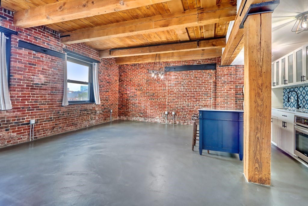 90 Wareham Street, Unit 405 Boston, MA 02118 - Photo 17 of 22