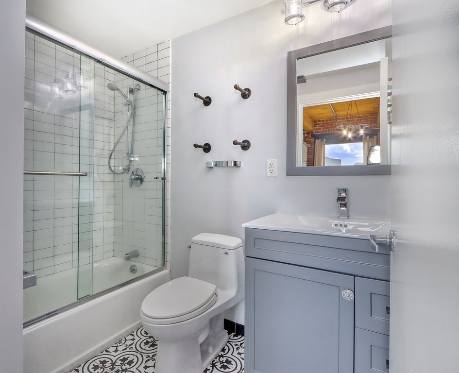 90 Wareham Street, Unit 405 Boston, MA 02118 - Photo 10 of 22