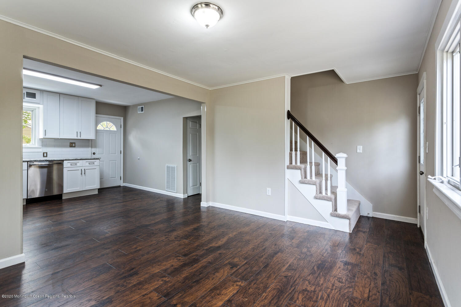 52 Middlesex Road Matawan, NJ 07747 - Photo 4 of 25 52 Middlesex Rd Matawan NJ-large-009-014