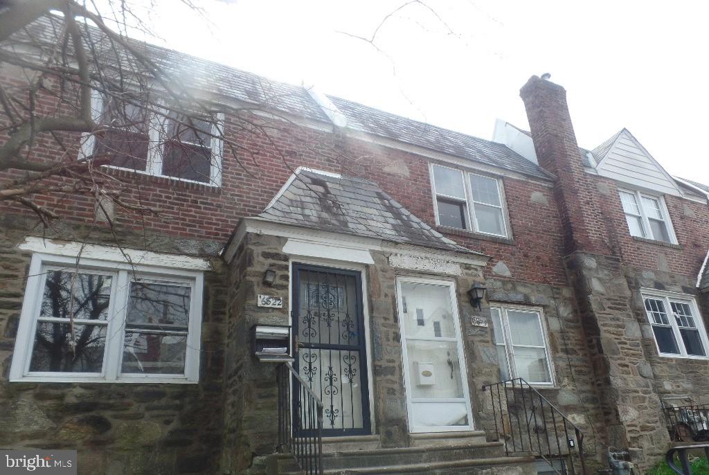 6822 Radbourne Road Upper Darby, PA 19082 - Photo 3 of 30