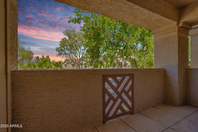 $275,000 | 29606 North Tatum Boulevard, Unit 233, Cave Creek, AZ 85331