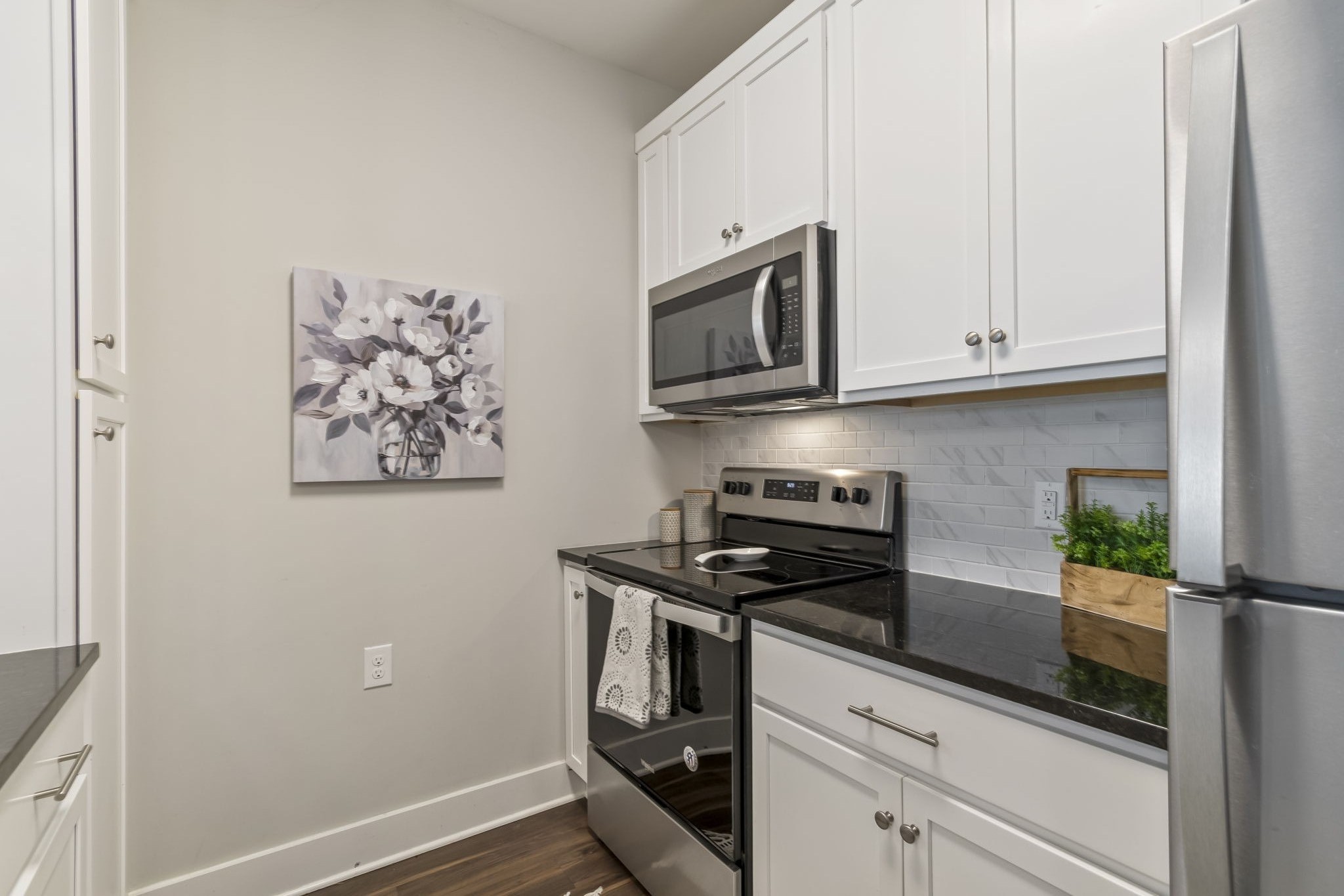 6411 Charlotte Rd Circle, Unit 105 Nashville, TN 37209 - Photo 4 of 39