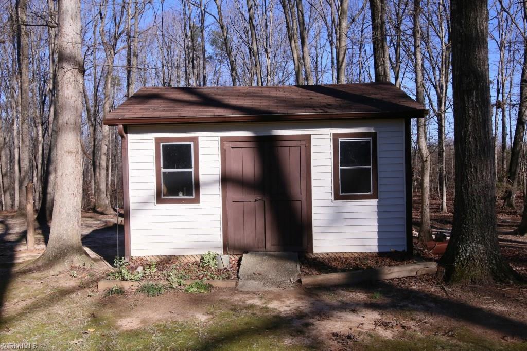 621 Boyd Road Reidsville, NC 27320 - Photo 21 of 30 Gallery Image 21