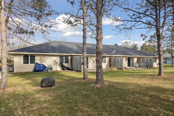 $839,500 | 838 Highview Drive, New Richmond, WI 54017