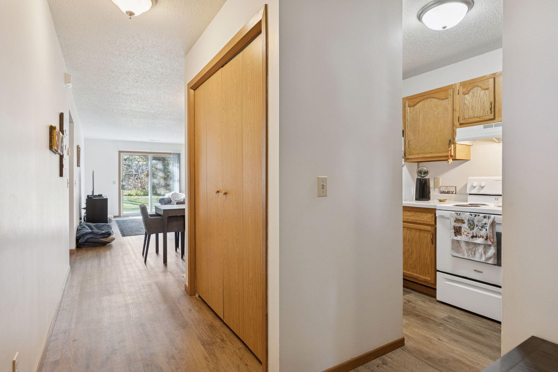 838 Highview Drive New Richmond, WI 54017 - Photo 5 of 45