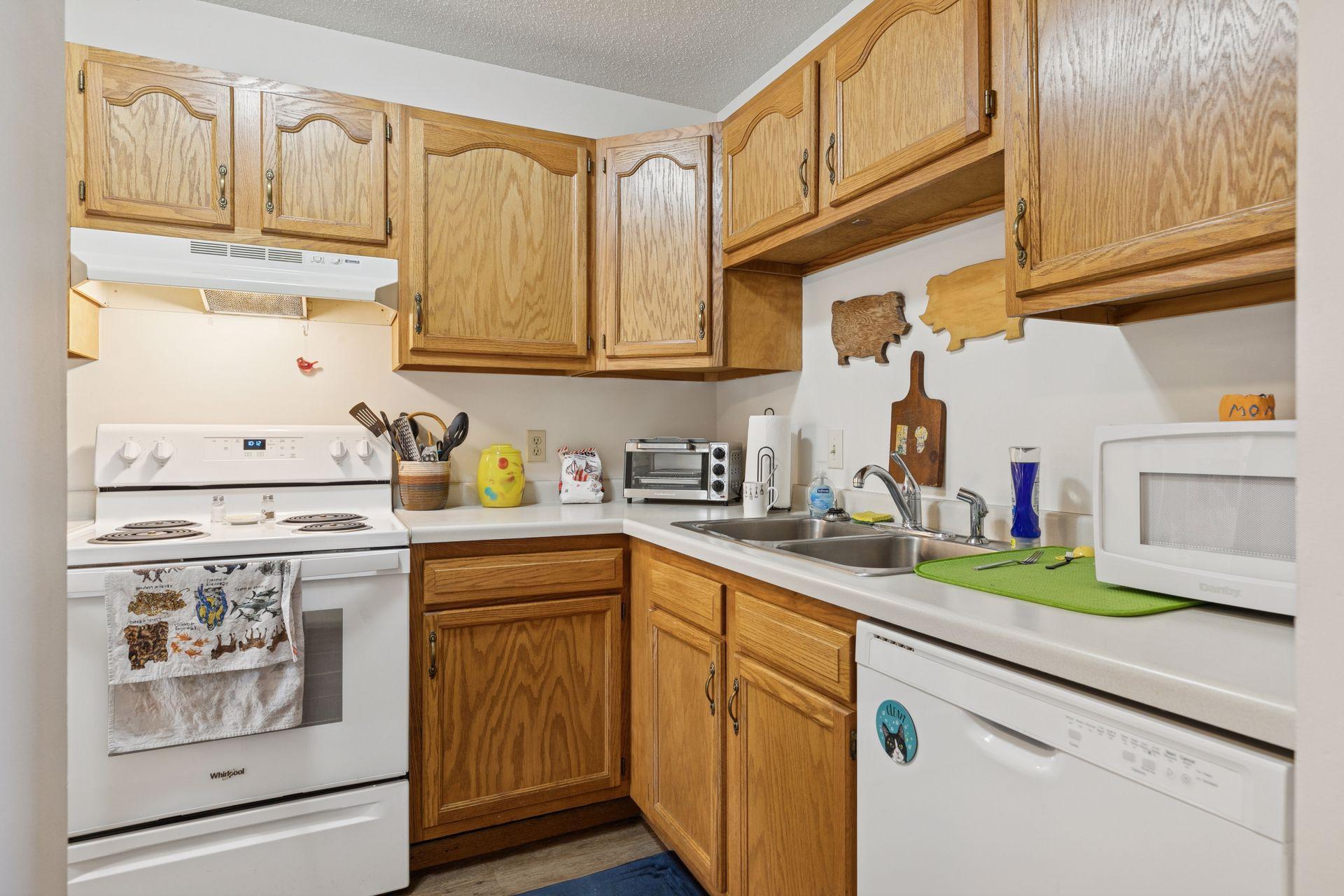 838 Highview Drive New Richmond, WI 54017 - Photo 10 of 45