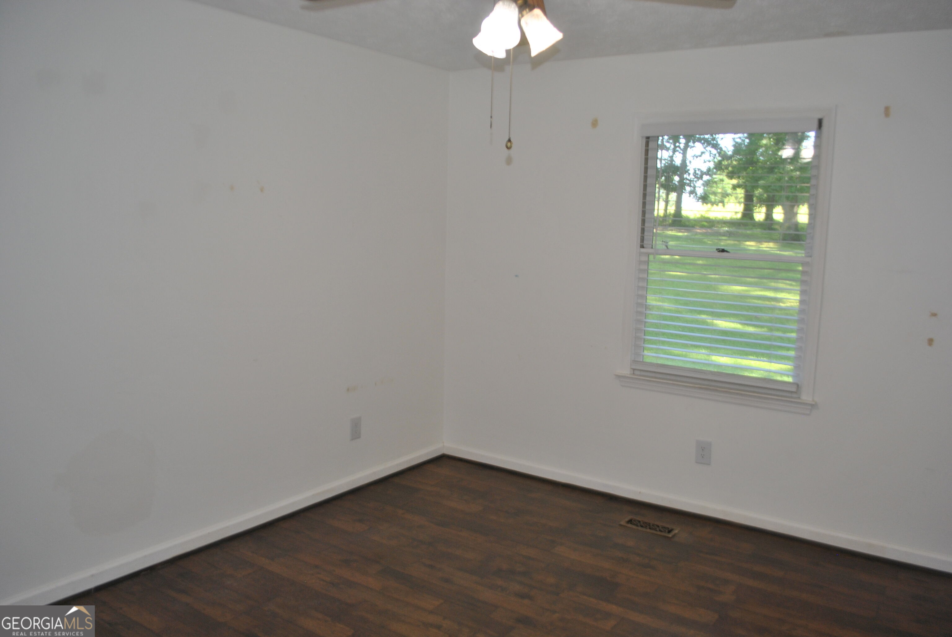 186 City Pond Road Barnesville, GA 30204 - Photo 12 of 15 Gallery Image 12
