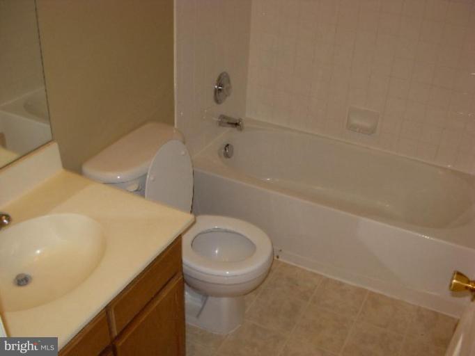 1867 Tubman Road Southeast Washington, DC 20020 - Photo 7 of 7 Bath #2