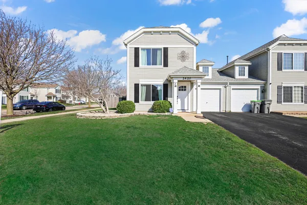 $300,000 | 2420 Roxbury Lane, Montgomery, IL 60538