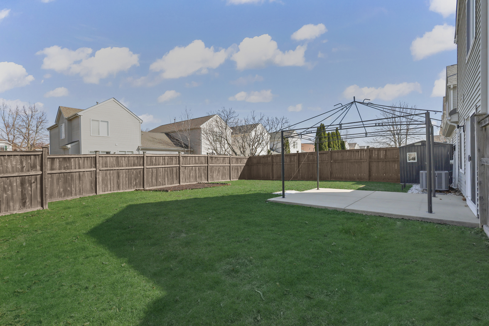 2420 Roxbury Lane Montgomery, IL 60538 - Photo 23 of 25 a view of a back yard