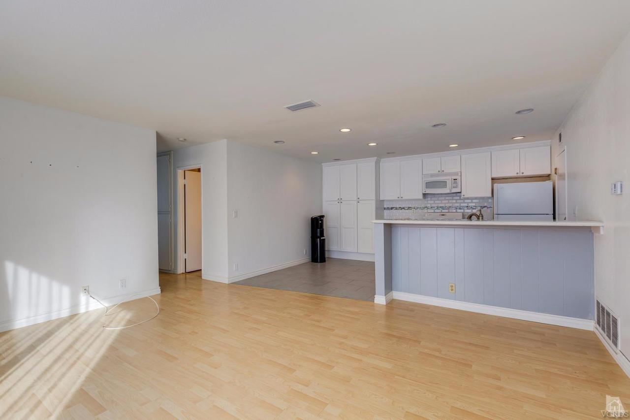 157 Ripley Street Camarillo, CA 93010 - Photo 3 of 13 Additional Photo