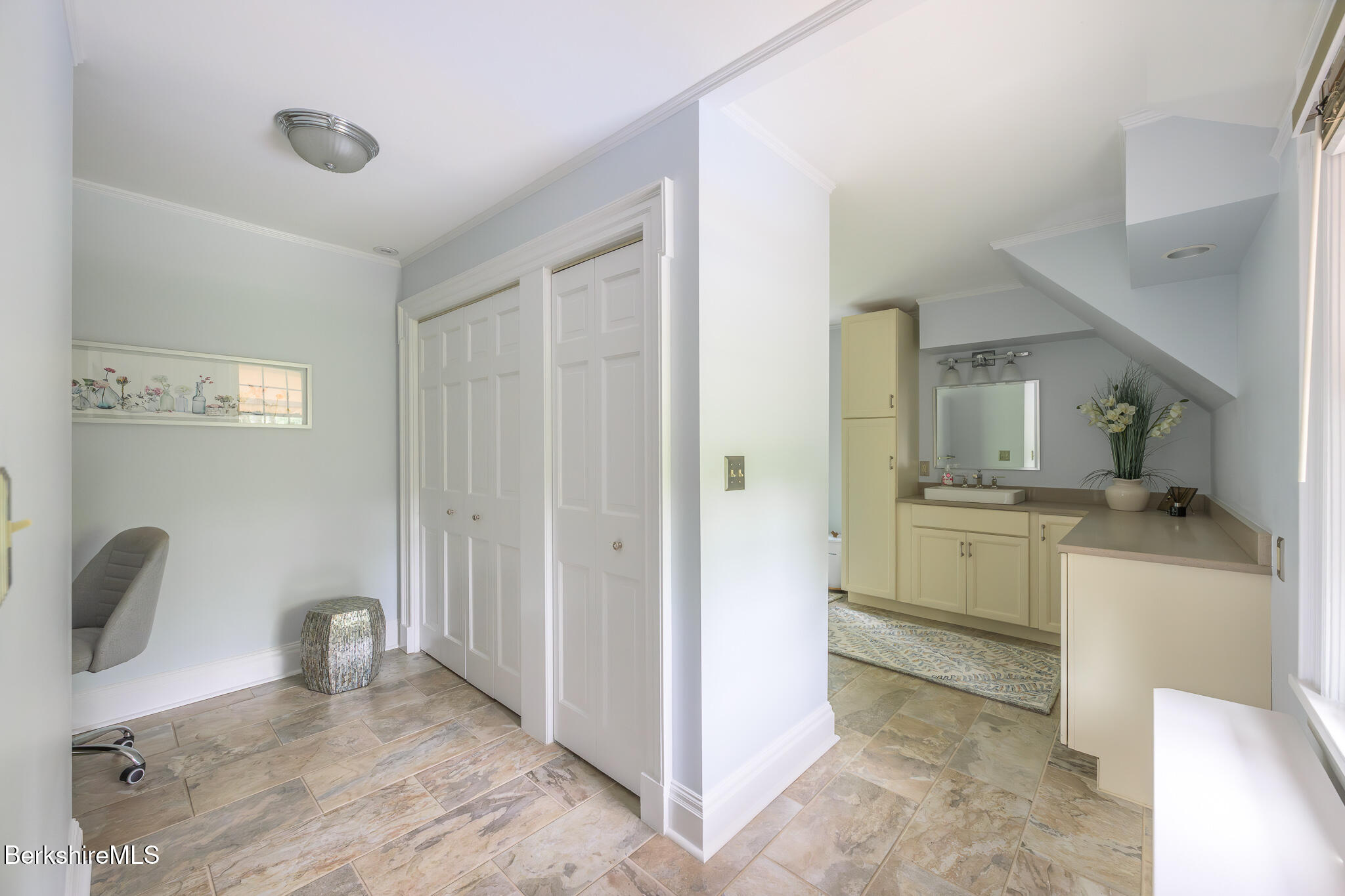 38 Crofut Street Pittsfield, MA 01201 - Photo 57 of 72 Screen - 38 Crofut St Pittsfield MA 0120
