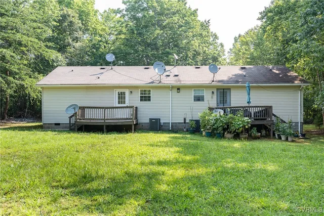 a house view with a garden space