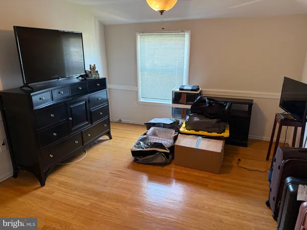 $419,900 | 431 North Forklanding Road, Maple Shade, NJ 08052