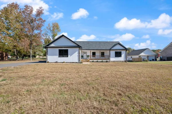 $385,000 | 50 Sonoma Drive, Fayetteville, TN 37334