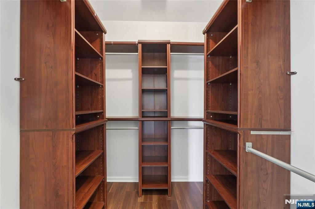 300 Gorge Road, Unit 57 Cliffside Park, NJ 07010 - Photo 18 of 31