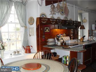 570 Dilworth Road Downingtown, PA 19335 - Photo 9 of 12 Kitchen