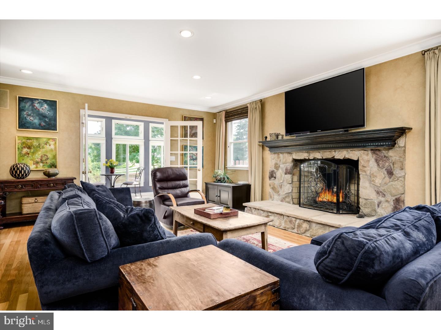 2 Fox Run Road Pennington, NJ 08534 - Photo 5 of 25