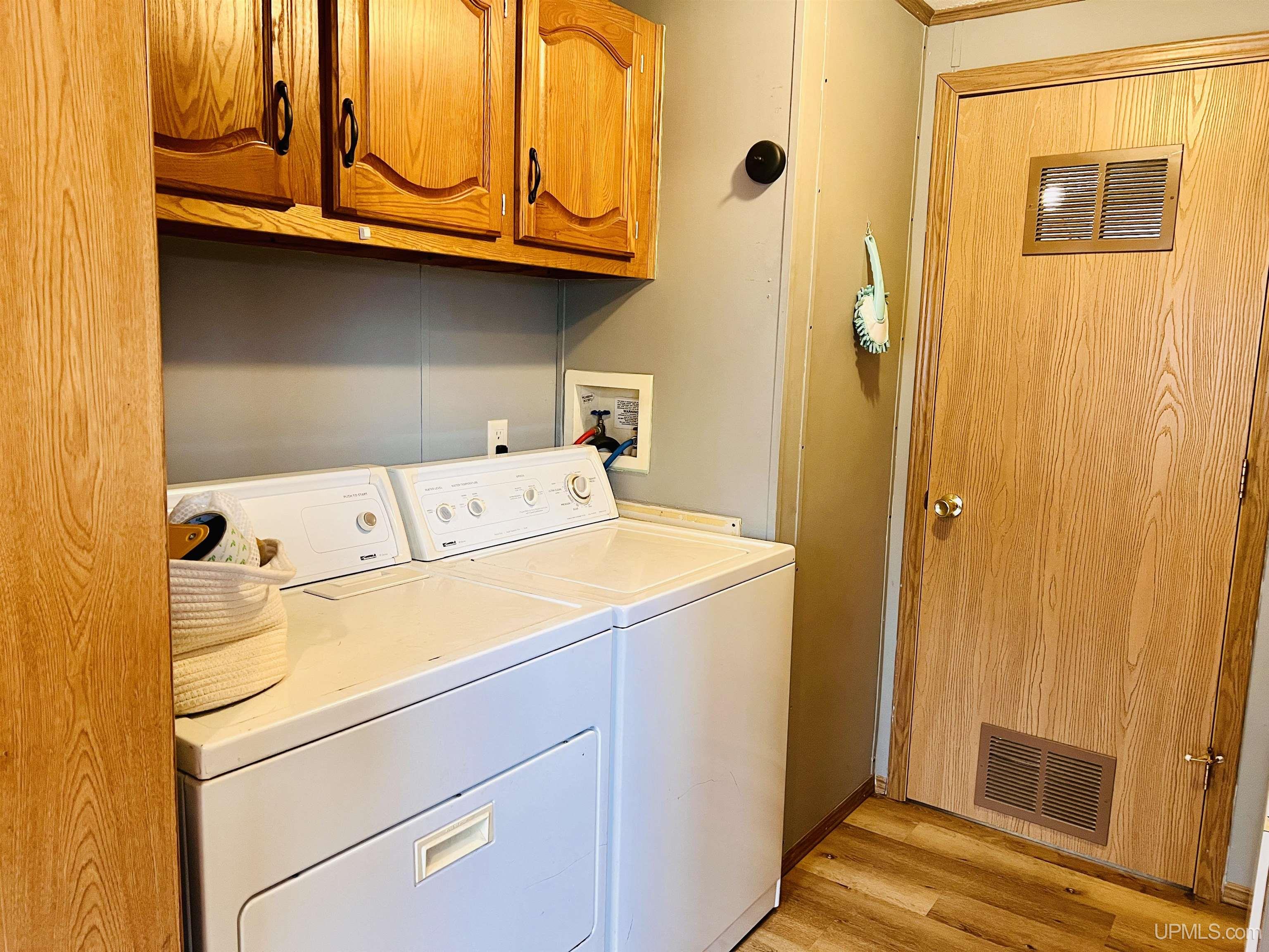 5154 12th Road Escanaba, MI 49829 - Photo 3 of 18
