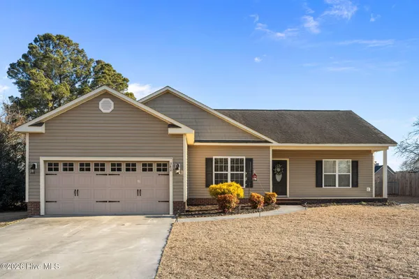 $1,925 | 382 Bannermans Mill Road, Richlands, NC 28574