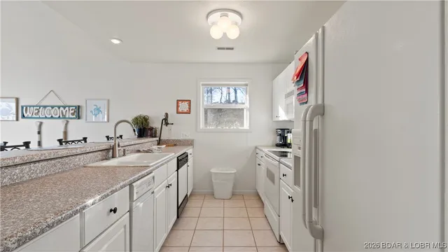 $425,000 | 344 Regatta Bay Drive, Unit 4D, Lake Ozark, MO 65049