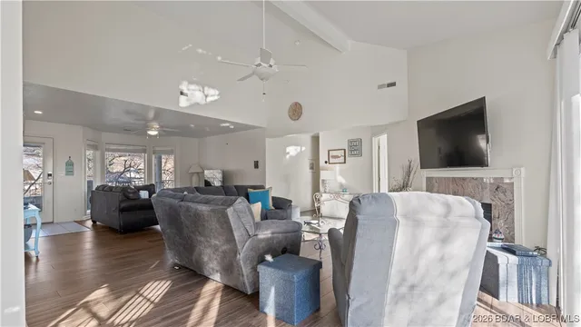 $425,000 | 344 Regatta Bay Drive, Unit 4D, Lake Ozark, MO 65049