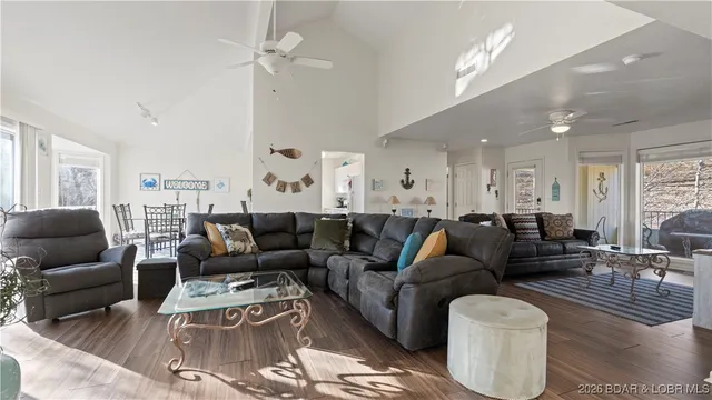 $425,000 | 344 Regatta Bay Drive, Unit 4D, Lake Ozark, MO 65049