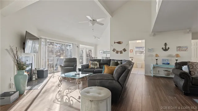 $425,000 | 344 Regatta Bay Drive, Unit 4D, Lake Ozark, MO 65049