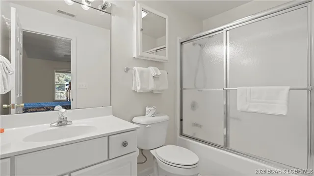 $425,000 | 344 Regatta Bay Drive, Unit 4D, Lake Ozark, MO 65049