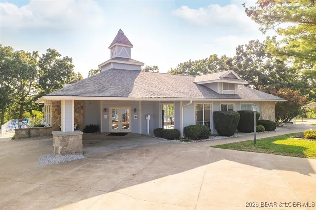 $425,000 | 344 Regatta Bay Drive, Unit 4D, Lake Ozark, MO 65049