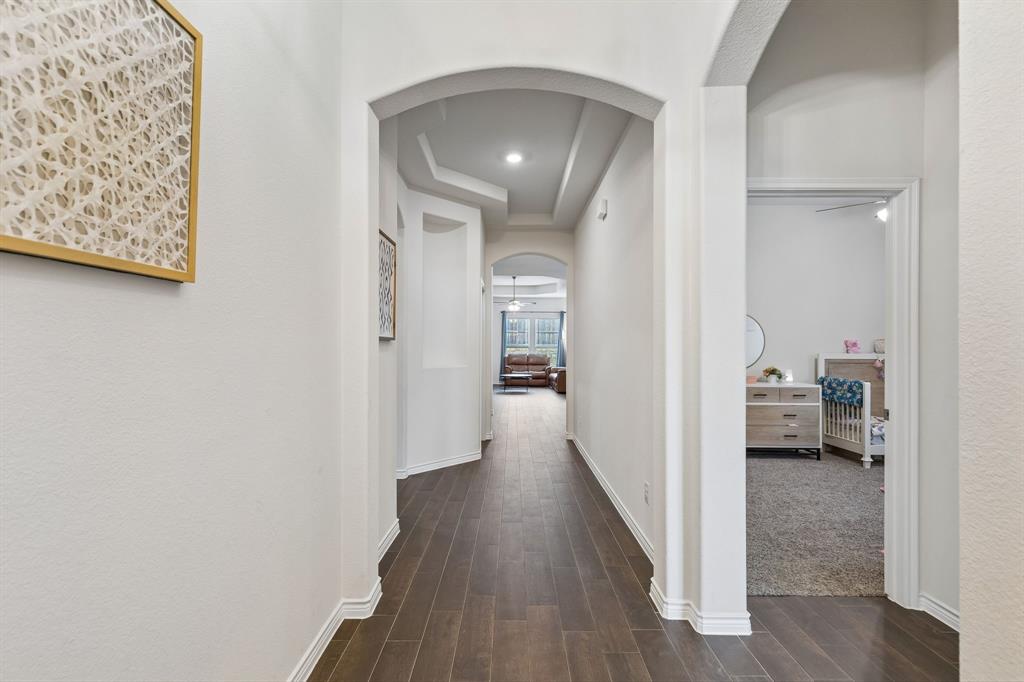 10925 Autry Ridge Lane Aubrey, TX 76227 - Photo 3 of 29