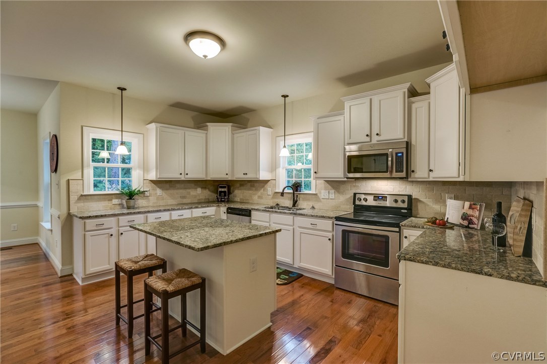 9312 Three Chopt Road Henrico, VA 23229 - Photo 3 of 24 Gallery Image 3