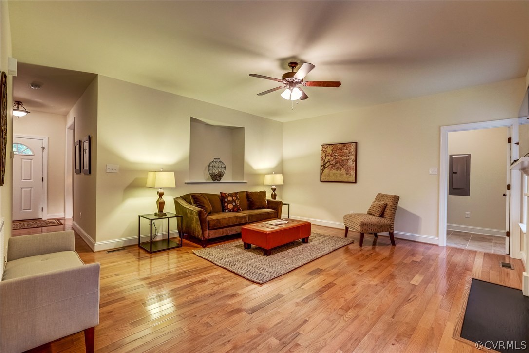 9312 Three Chopt Road Henrico, VA 23229 - Photo 10 of 24 Gallery Image 10