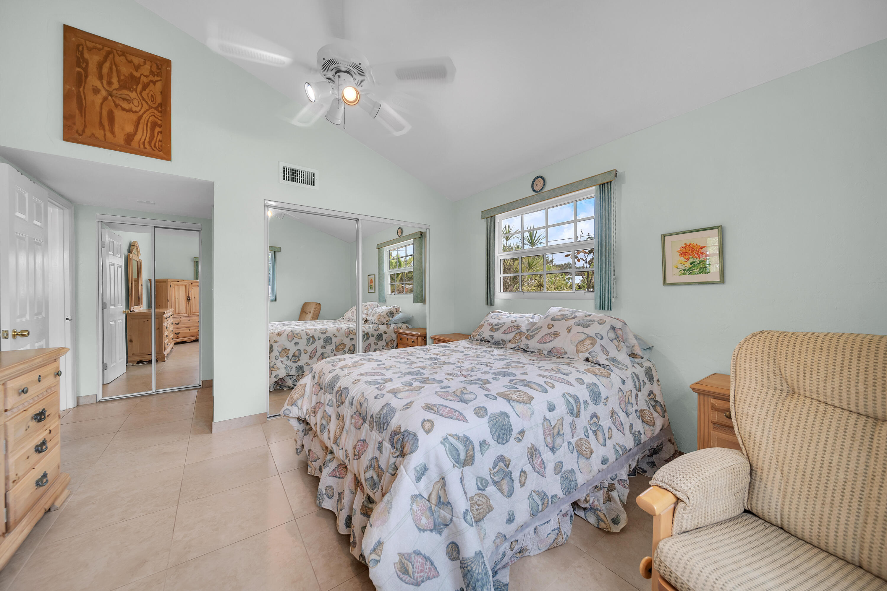 9 Abaco Road Key Largo, FL 33037 - Photo 22 of 24 PRIMARY BEDROOM