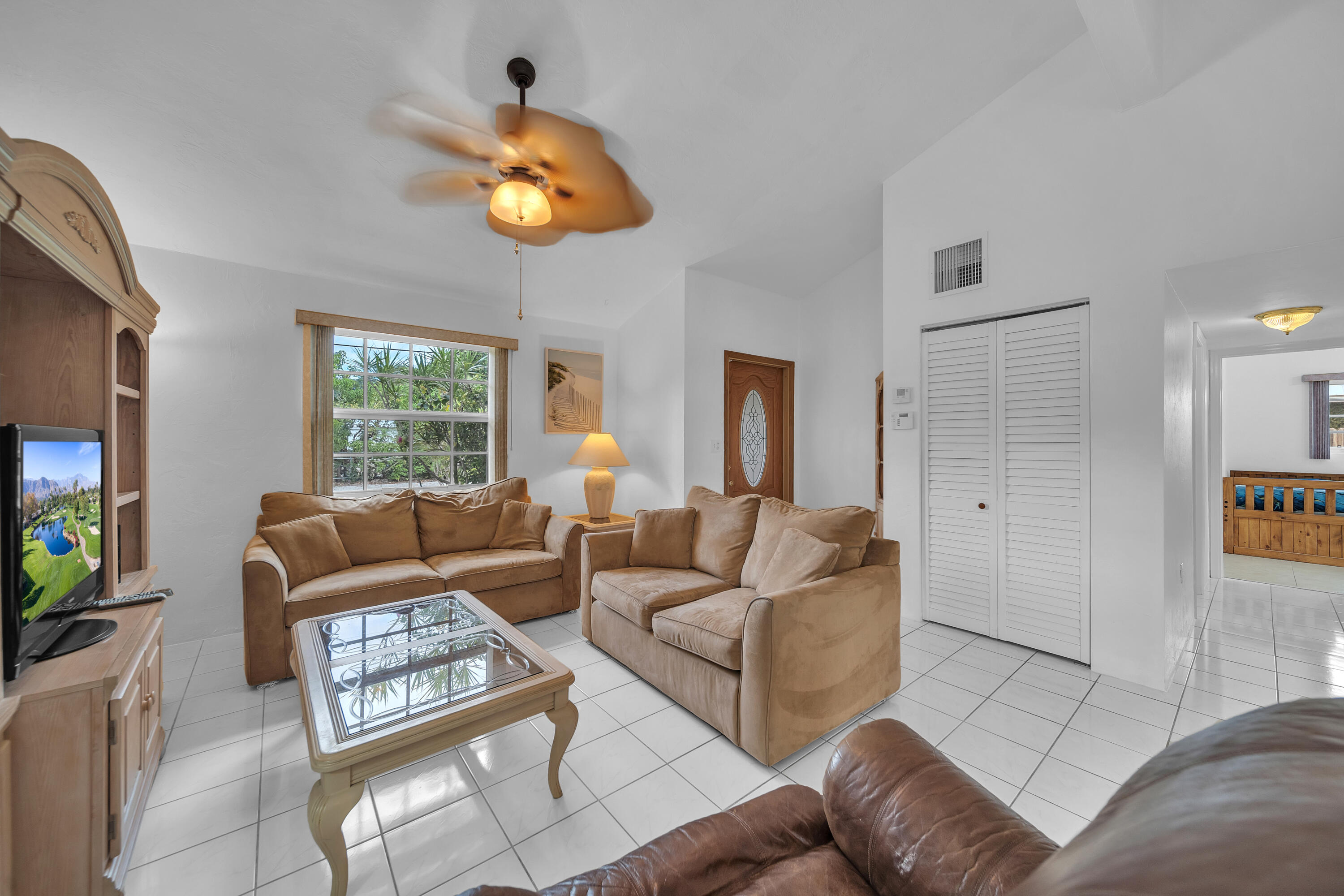 9 Abaco Road Key Largo, FL 33037 - Photo 9 of 24 LIVING ROOM