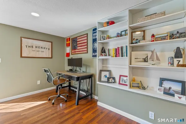 $349,980 | 30 Hubbard Run Drive, Unit 30, Glastonbury, CT 06033