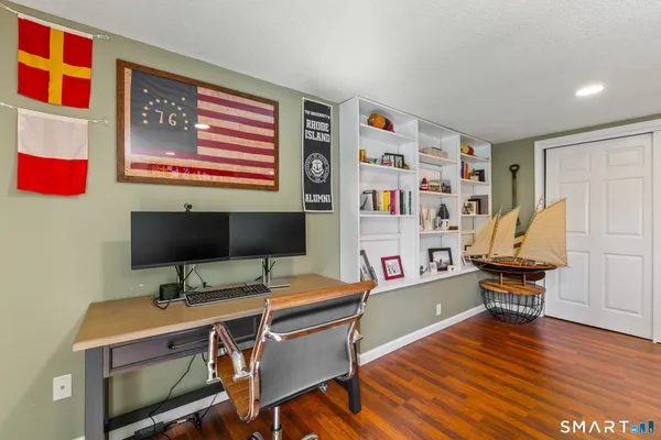 $349,980 | 30 Hubbard Run Drive, Unit 30, Glastonbury, CT 06033