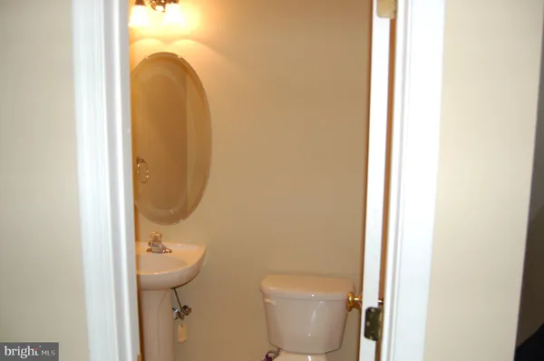 $2,600 | 104 Tradewinds Terrace, Stafford, VA 22554